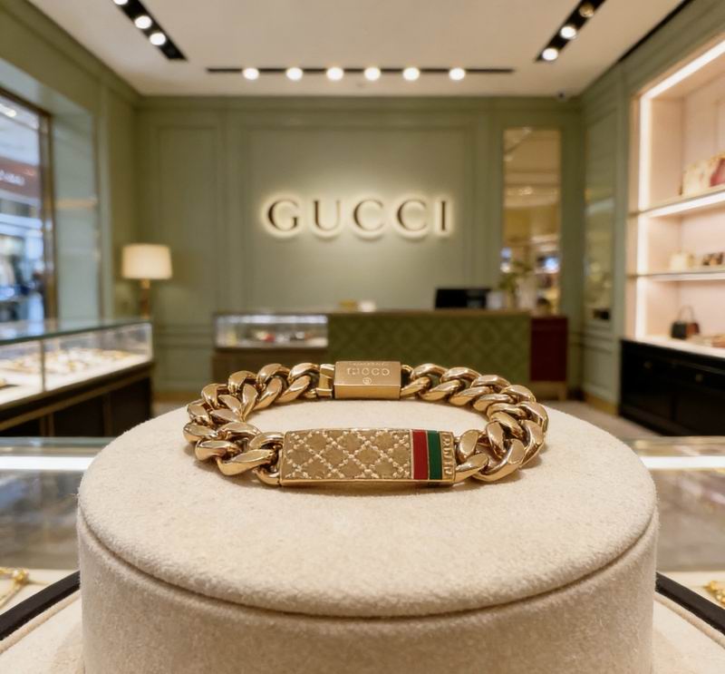 Gucci Bracelet 02yxs18